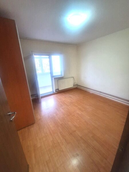 Militari Veteranilor, confort 1 decomandat,